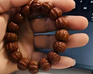 年轻人为什么越来越爱“盘东西”