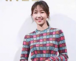 白百合一指弹是啥意思