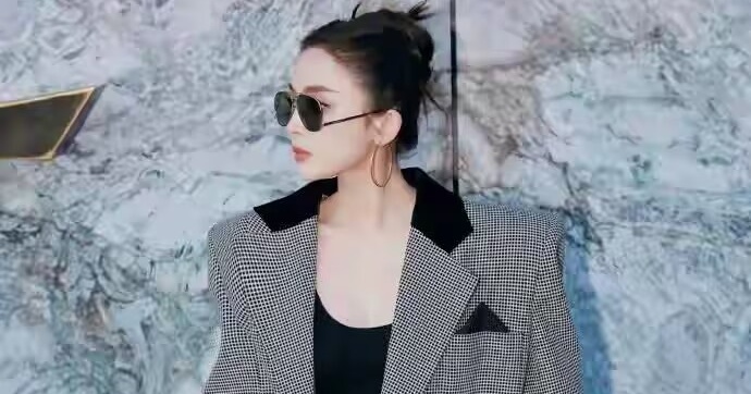 C1975AD3BA3B73F4D113578CBA2C42BE_副本.jpg